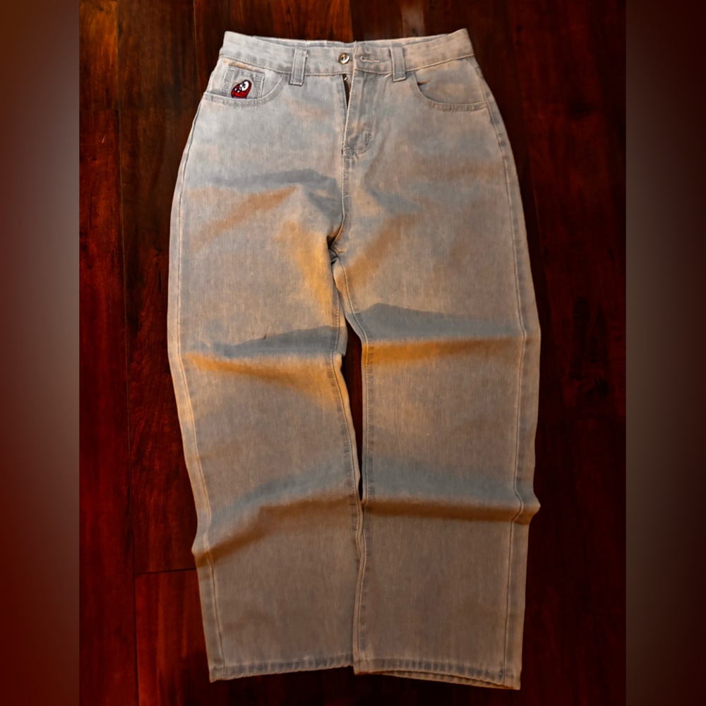 Men's Relaxed Jeans in Light Blue